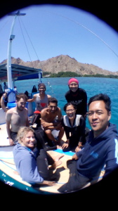 After dive selfie with tourists